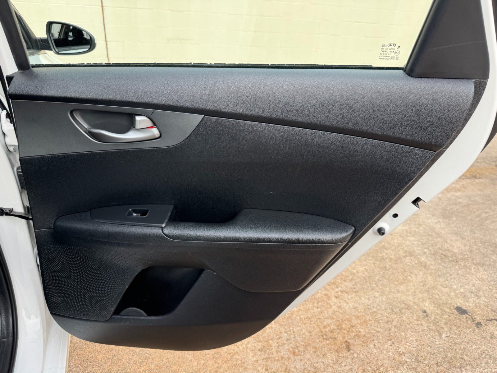 Used 2019 Kia Forte LXS FWD image 35