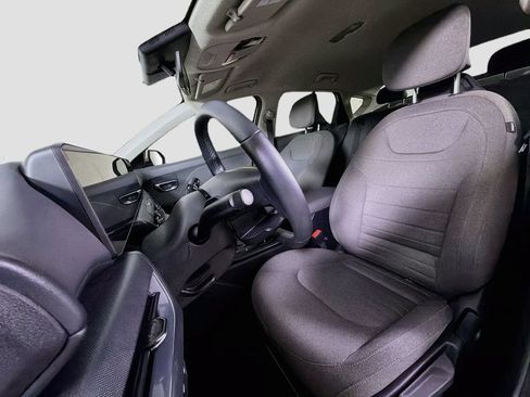 Used 2025 Kia K4 EX FWD image 14