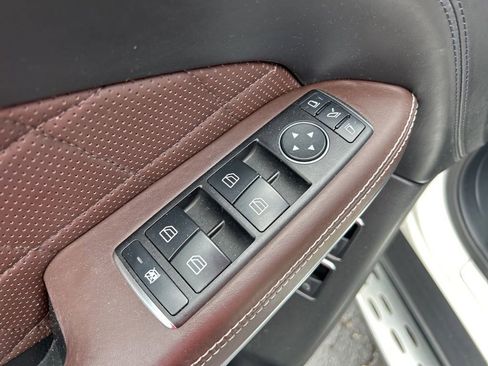 Used 2014 Mercedes-Benz GL 550 4MATIC image 17