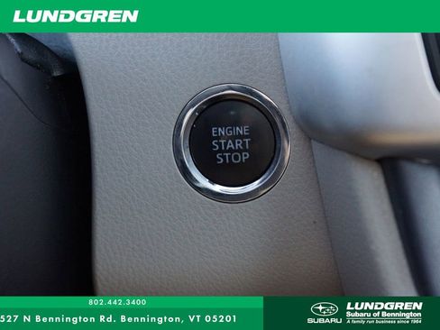 Used 2019 Toyota Highlander XLE image 18