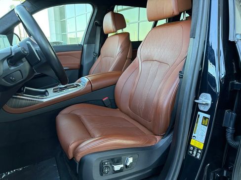 Used 2023 BMW X7 xDrive40i w/ Executive Package AWD/4WD image 11