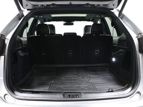 Used 2021 Ford Edge ST-Line w/ Class II Trailer Tow Package image 14