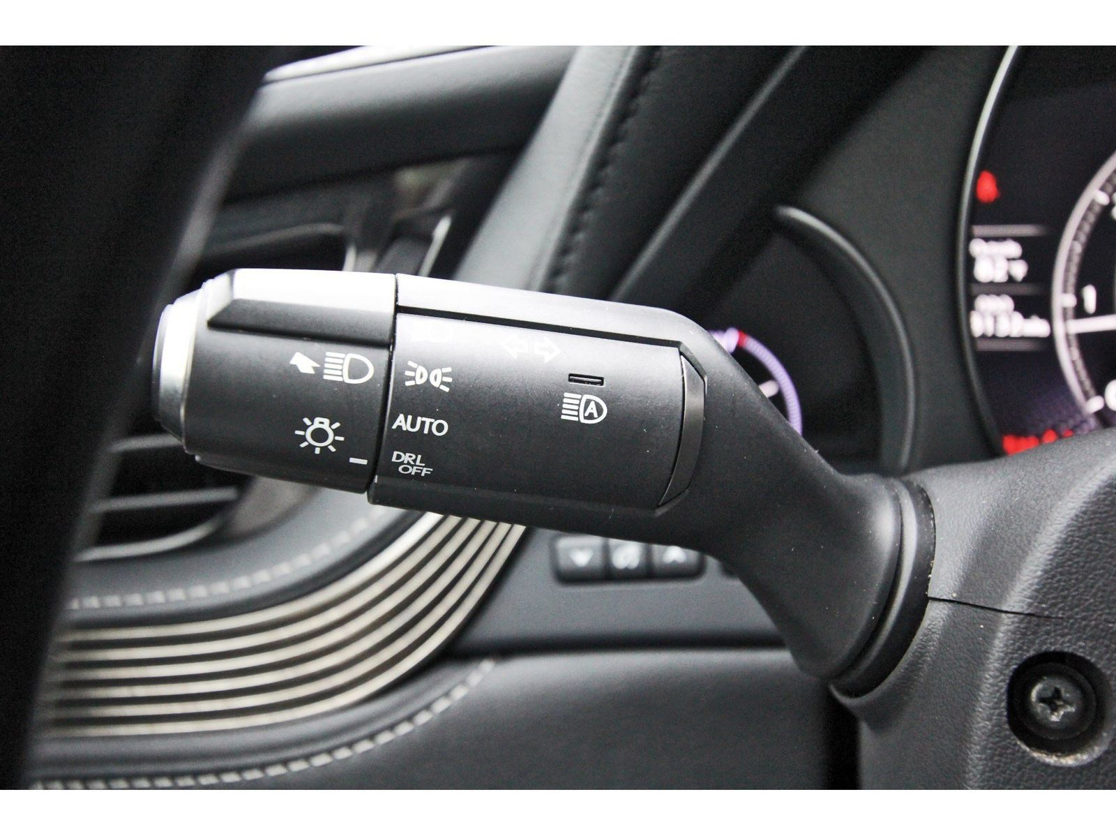 Used 2021 Lexus LS 500 w/ Interior Upgrade Package RWD image 19