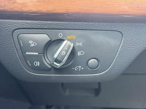 Certified 2023 Audi Q5 2.0T Premium w/ Convenience Package image 38