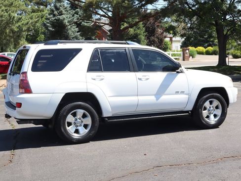 Used 2005 Toyota 4Runner Sport AWD/4WD image 4