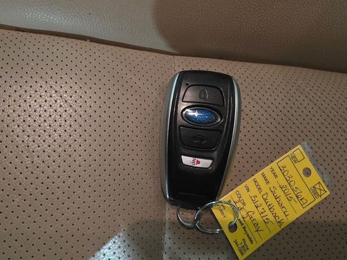 Used 2015 Subaru Outback 2.5i Limited AWD/4WD image 10