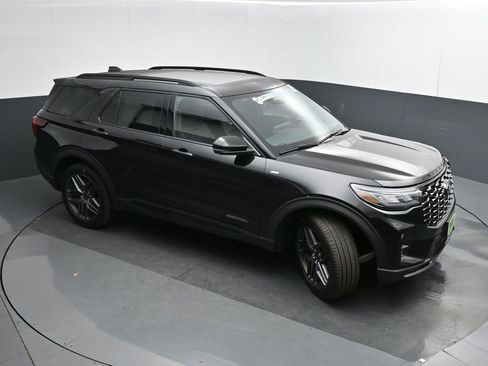 New 2026 Ford Explorer ST-Line w/ ST-Line Street Pack image 45