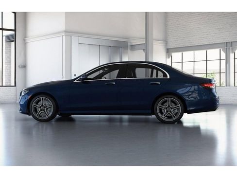 Certified 2023 Mercedes-Benz E 350 4MATIC Sedan image 34