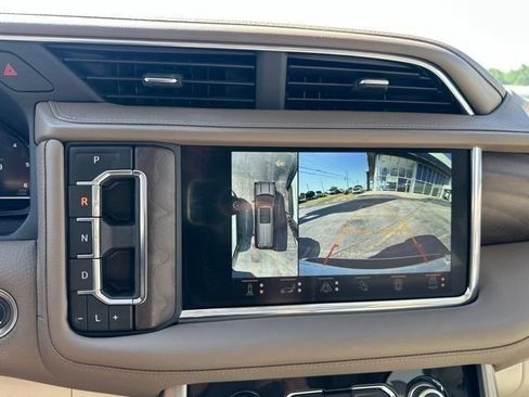 Certified 2024 GMC Yukon Denali w/ Advanced Technology Package AWD/4WD image 43