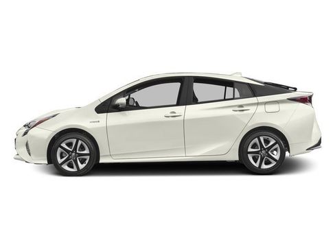 Used 2017 Toyota Prius Three Touring image 3