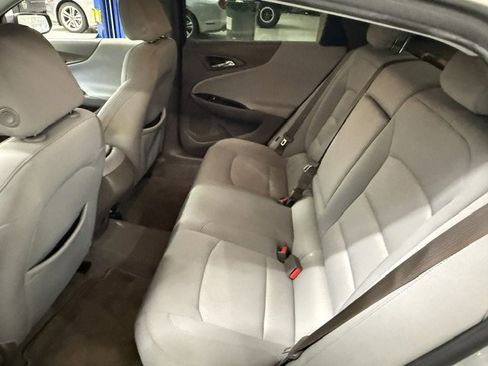 Used 2018 Chevrolet Malibu LS image 10