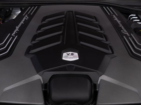 Used 2021 Lamborghini Urus image 91