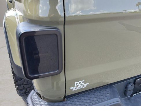 Used 2025 Jeep Gladiator Sport AWD/4WD image 30