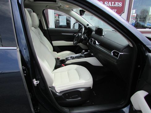 Used 2021 MAZDA CX-5 Grand Touring w/ GT Premium Package image 9