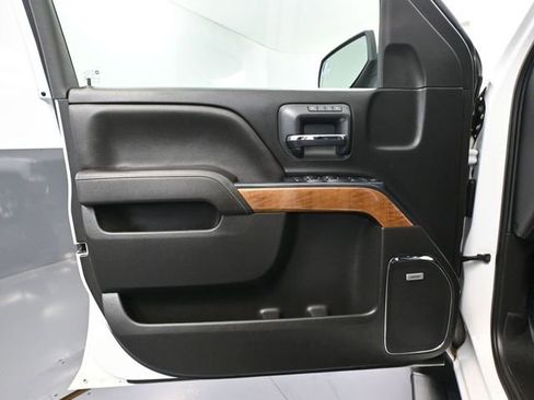Used 2017 Chevrolet Silverado 1500 LTZ w/ Sport Package AWD/4WD image 20