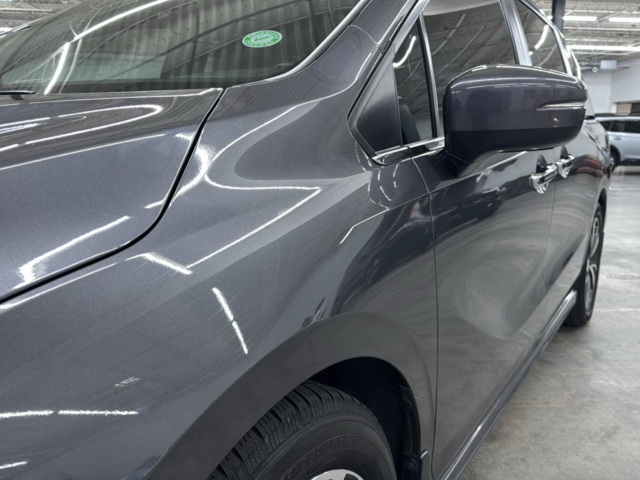 Used 2023 Honda Odyssey Touring image 2