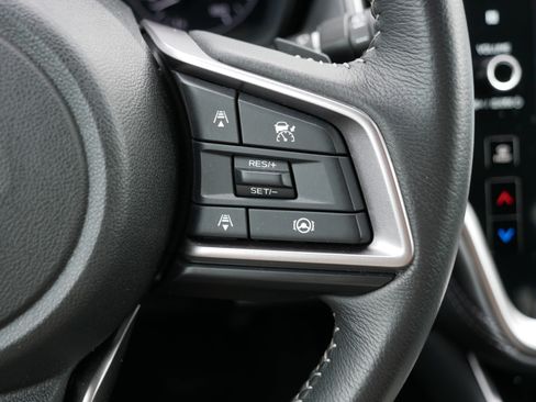 Certified 2025 Subaru Outback Premium AWD/4WD image 30