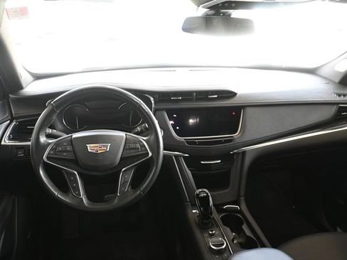 Used 2024 Cadillac XT5 Premium Luxury w/ LPO, Premium Carpet Package image 12