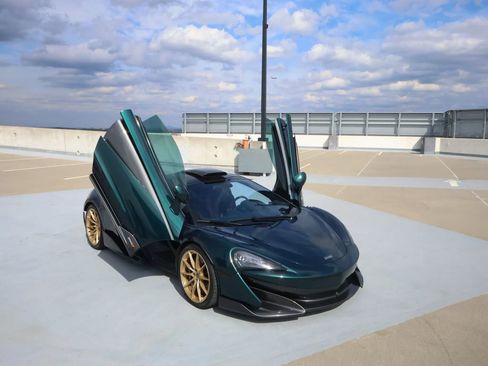 Used 2019 McLaren 600LT RWD image 12