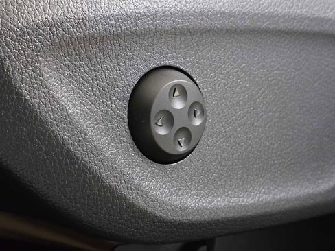 Certified 2026 Mercedes-Benz GLE 450 4MATIC image 26