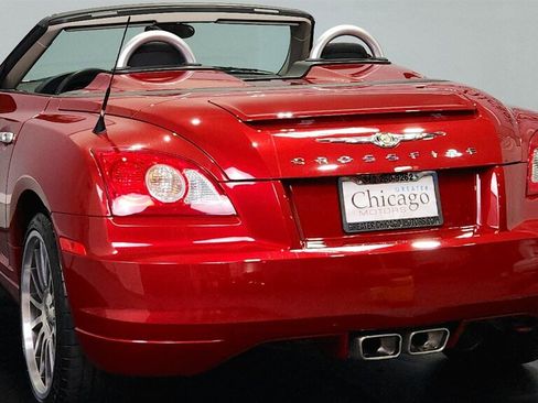 Used 2006 Chrysler Crossfire Convertible w/ Special Edition Group RWD image 10