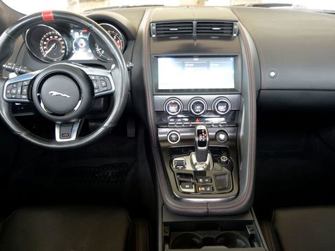 Used 2020 Jaguar F-TYPE Coupe image 18