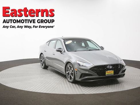 Used 2023 Hyundai Sonata SEL Plus w/ Preferred Accessory Package FWD image 46