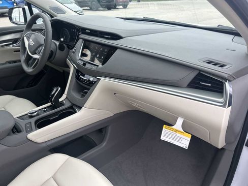 New 2026 Cadillac XT5 Premium Luxury image 30