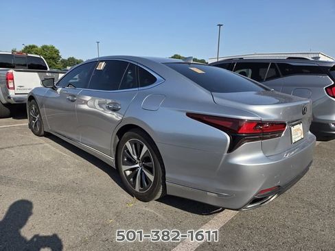 Used 2021 Lexus LS 500 w/ Accessory Package (Z2) RWD image 2