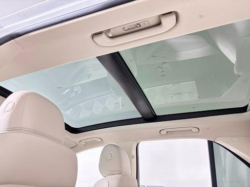 Used 2025 Mercedes-Benz GLE 350 4MATIC image 15