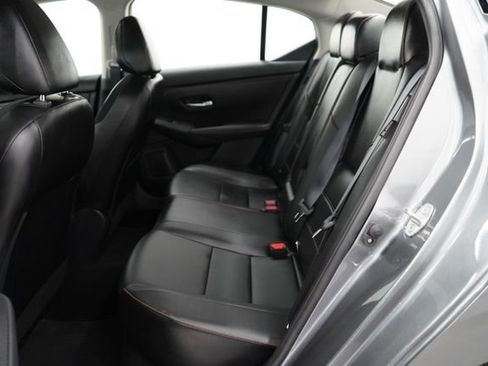 Used 2023 Nissan Sentra SR w/ SR Premium Package FWD image 40