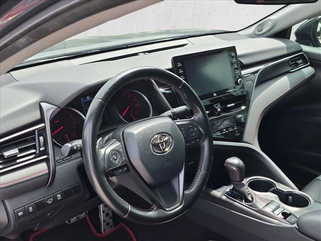 Used 2023 Toyota Camry XSE FWD image 10
