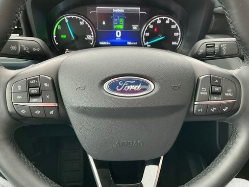 Used 2024 Ford Maverick Lariat w/ Black Appearance Package FWD image 30