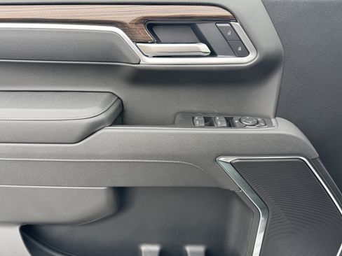 New 2026 Chevrolet Silverado 1500 LT image 10