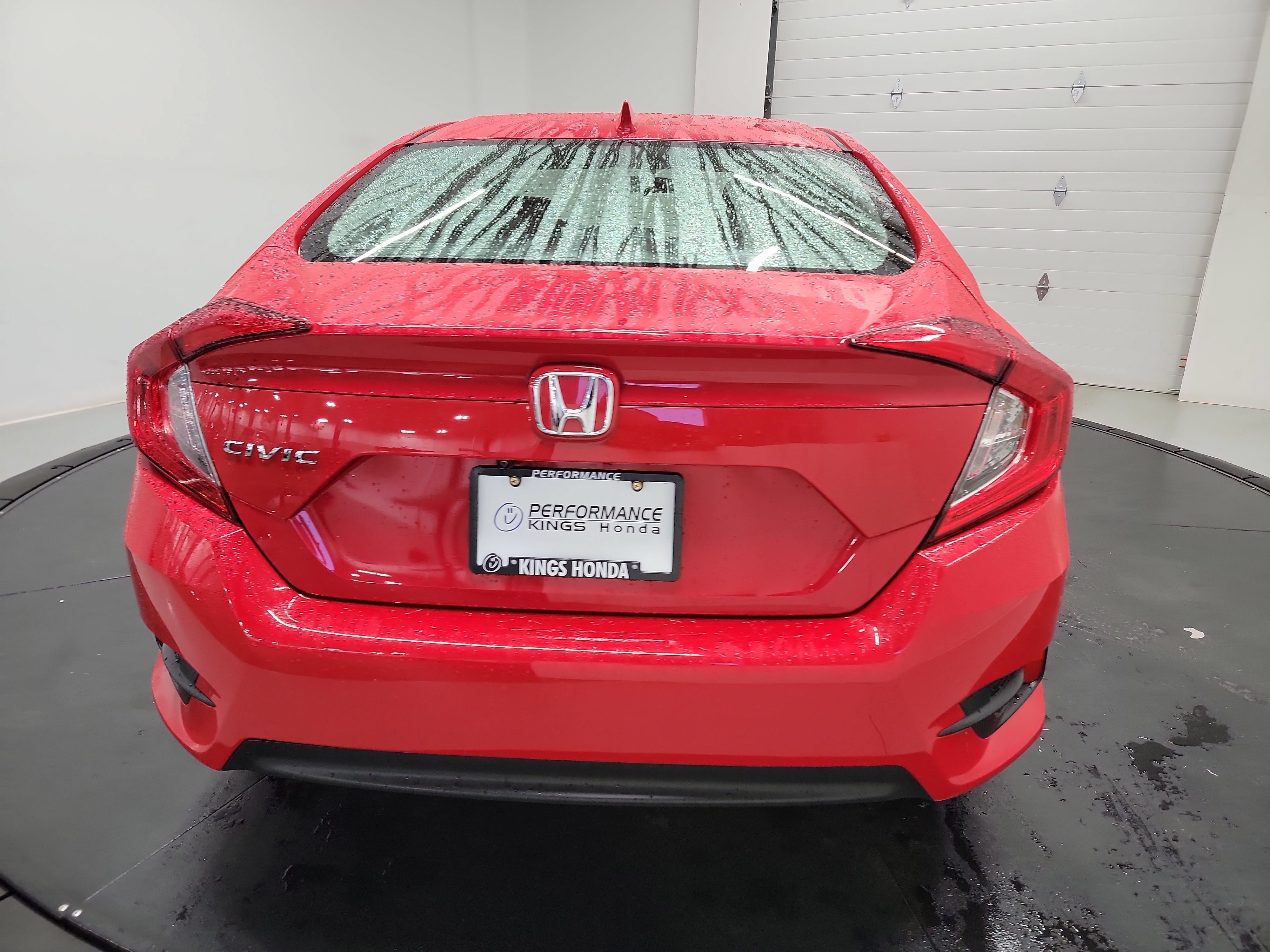 Used 2018 Honda Civic EX image 8