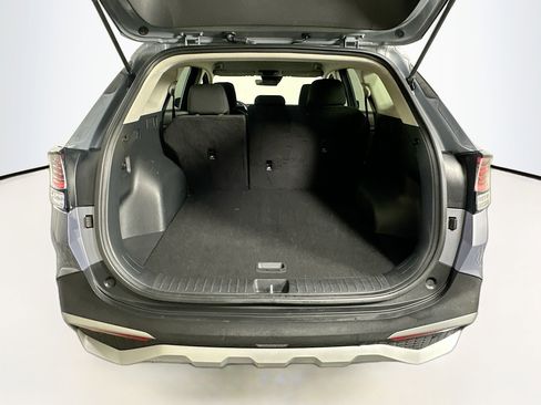 Used 2025 Kia Sportage LX FWD image 27