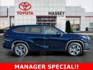 Used 2024 Toyota Highlander XLE video 1