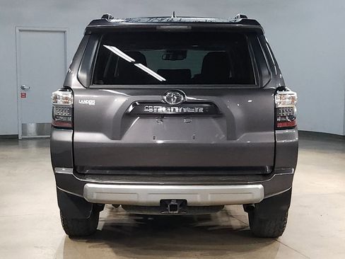 Used 2022 Toyota 4Runner TRD Off-Road Premium w/ Moonroof Package image 6