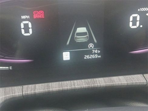 Used 2023 Kia Telluride EX w/ EX Captain's Chair Package image 15