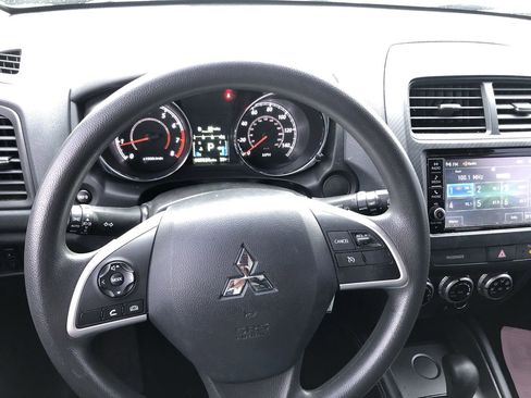 Used 2022 Mitsubishi Outlander Sport ES image 15