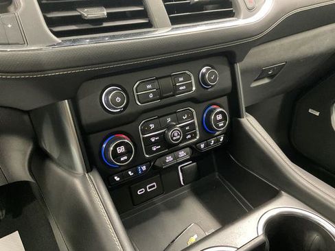 Used 2023 Chevrolet Tahoe Premier AWD/4WD image 19