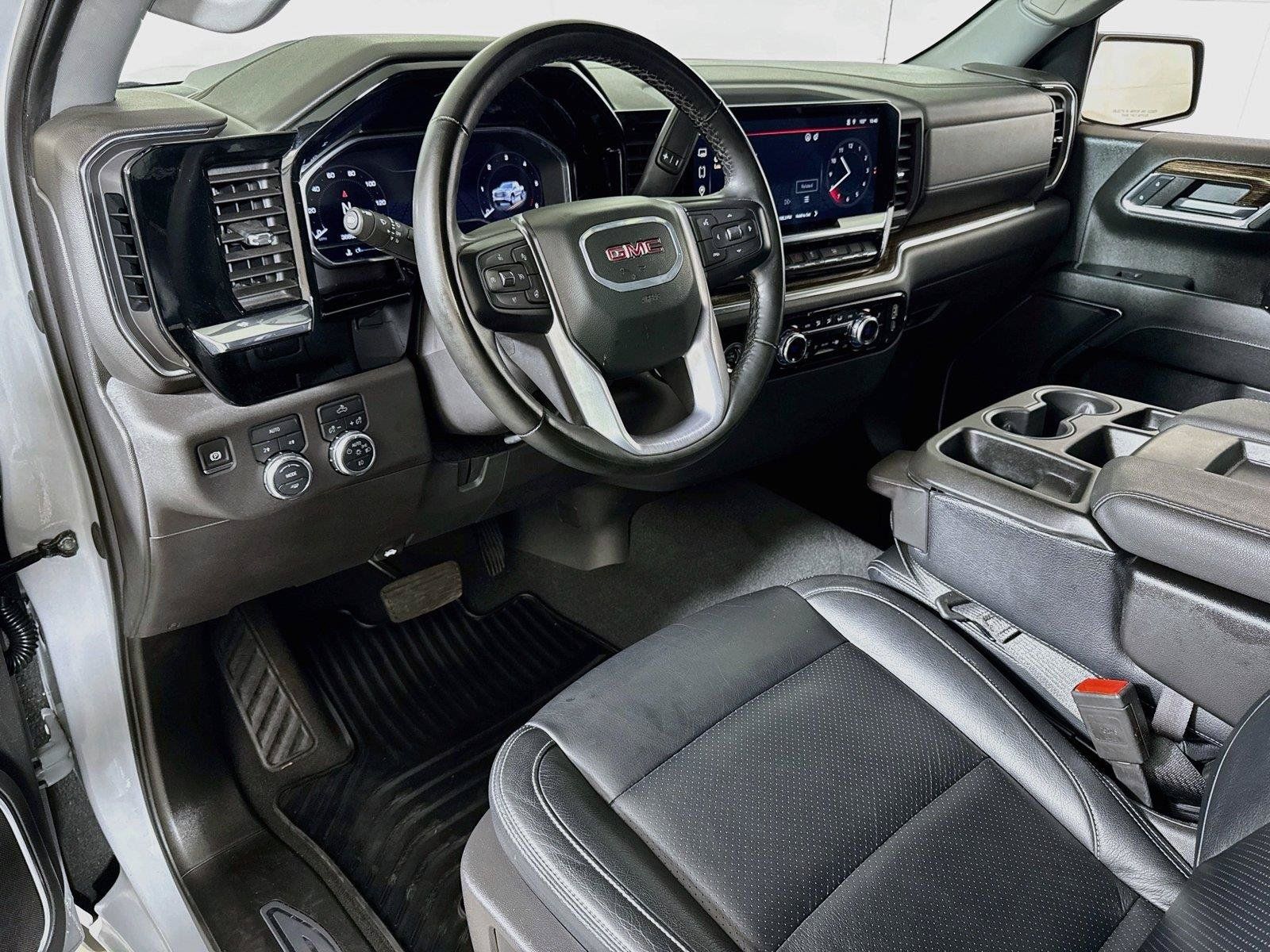 Certified 2024 GMC Sierra 1500 Elevation AWD/4WD image 7
