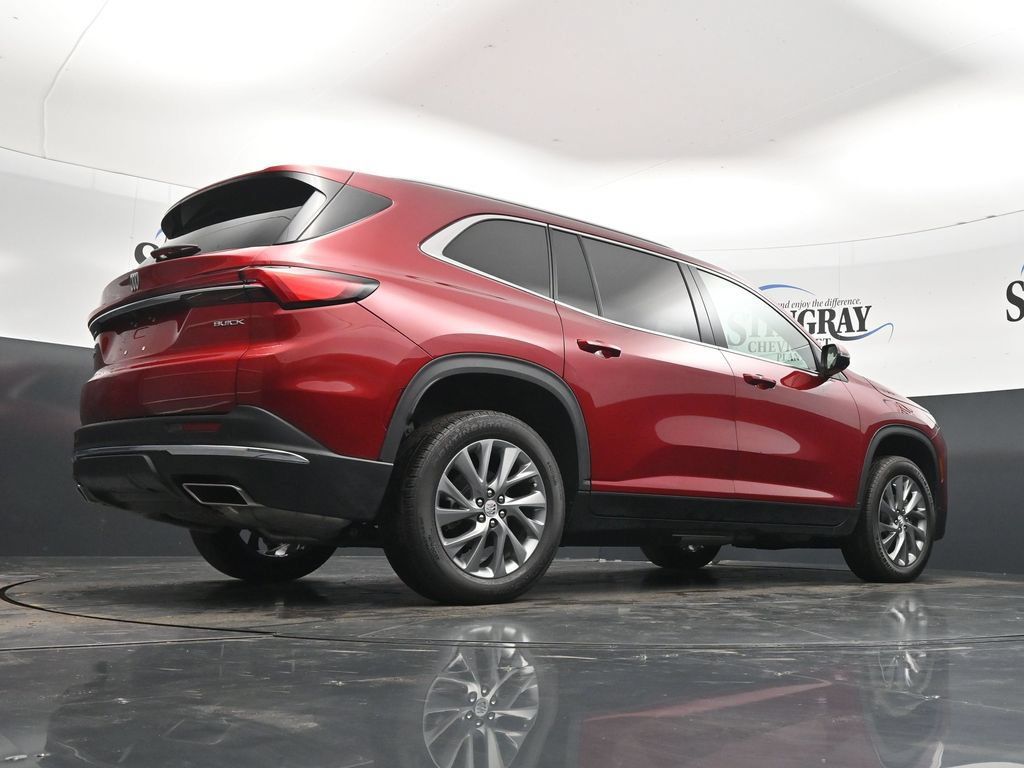 Used 2025 Buick Enclave Preferred w/ Power Package FWD image 32