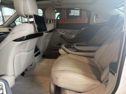 Certified 2019 Mercedes-Benz Maybach S 650 image 41