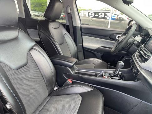 Used 2022 Jeep Compass Latitude AWD/4WD image 11