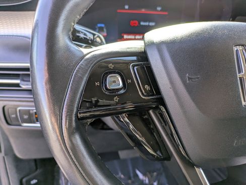 Used 2024 Lincoln Corsair Reserve w/ Equipment Group 201A image 17