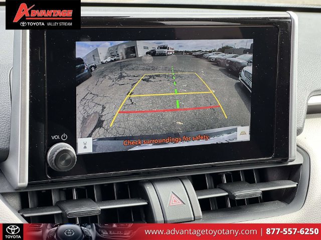 Certified 2025 Toyota RAV4 XLE AWD/4WD image 32
