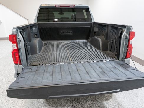 Used 2023 Chevrolet Silverado 1500 LTZ AWD/4WD image 11