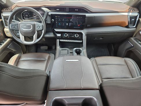 Used 2025 GMC Sierra 2500 Denali AWD/4WD image 42