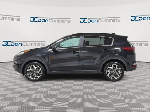 Used 2022 Kia Sportage EX AWD/4WD image 5